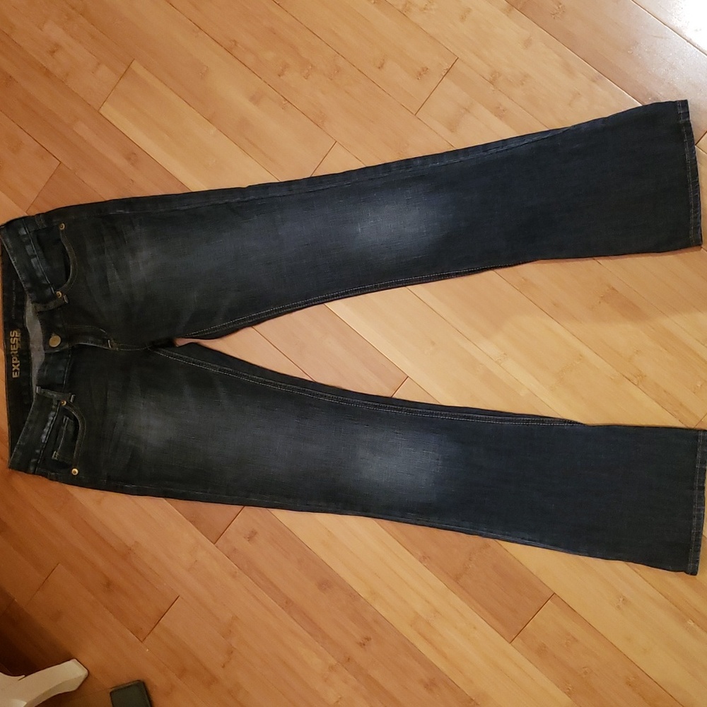 Express Jeans